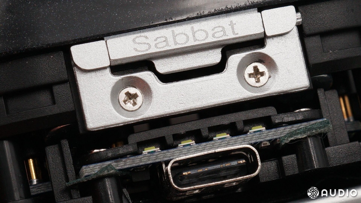 拆解报告：Sabbat魔宴 E12 Ultra 真无线蓝牙耳机-我爱音频网