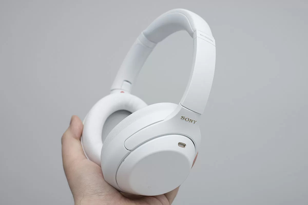无法凌驾的美，索尼WH-1000XM4头戴式降噪耳机限定版Silent White配色发布-我爱音频网