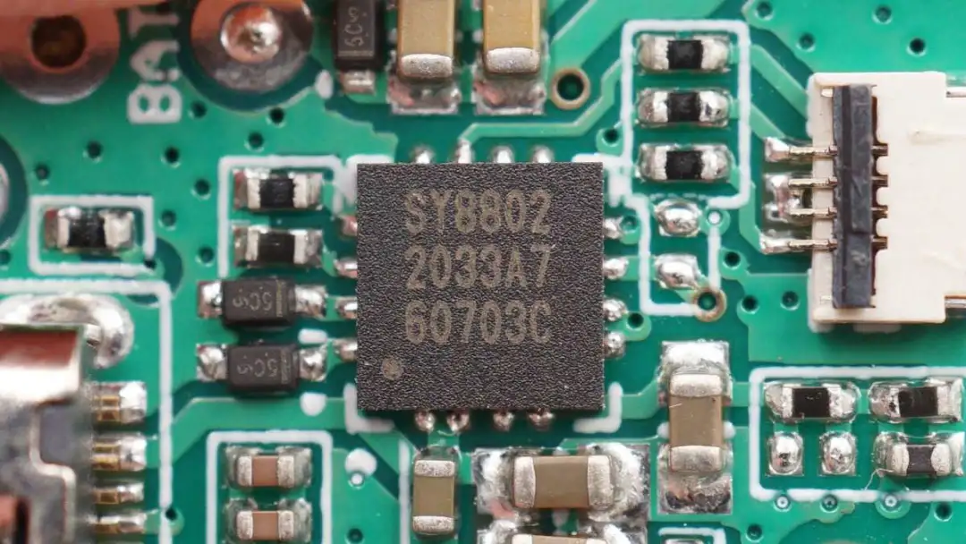 思远SY8802 TWS充电盒方案获雷柏Ti100采用-我爱音频网