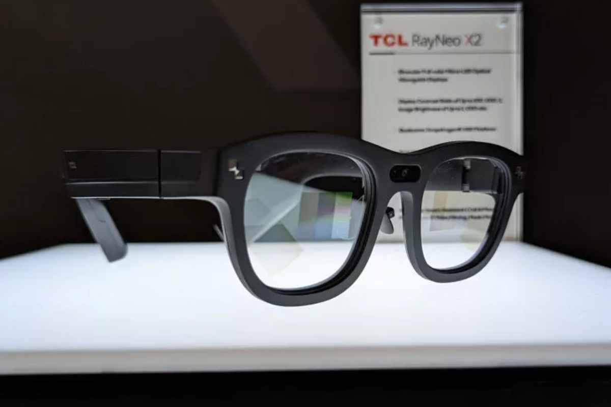 雷鸟X2 AR眼镜现身CES 2023 双目全彩高亮显示 多场景使用-我爱音频网