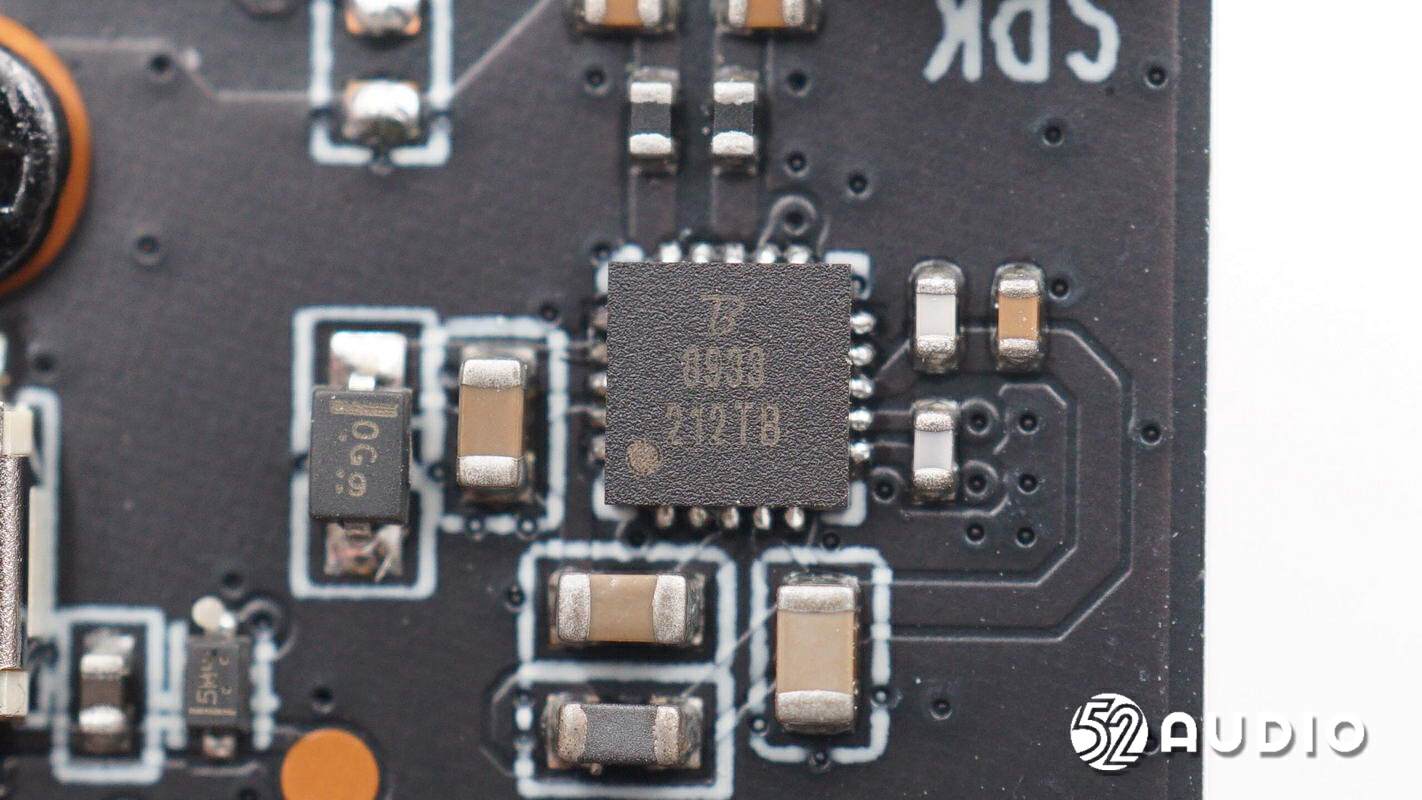 Broadchip BCT8933 Audio Amplifier Chip