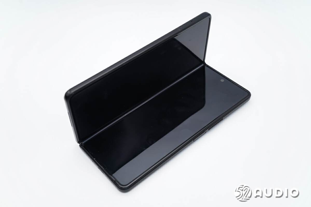 拆解报告：SAMSUNG三星Galaxy Z Fold3折叠屏手机-我爱音频网